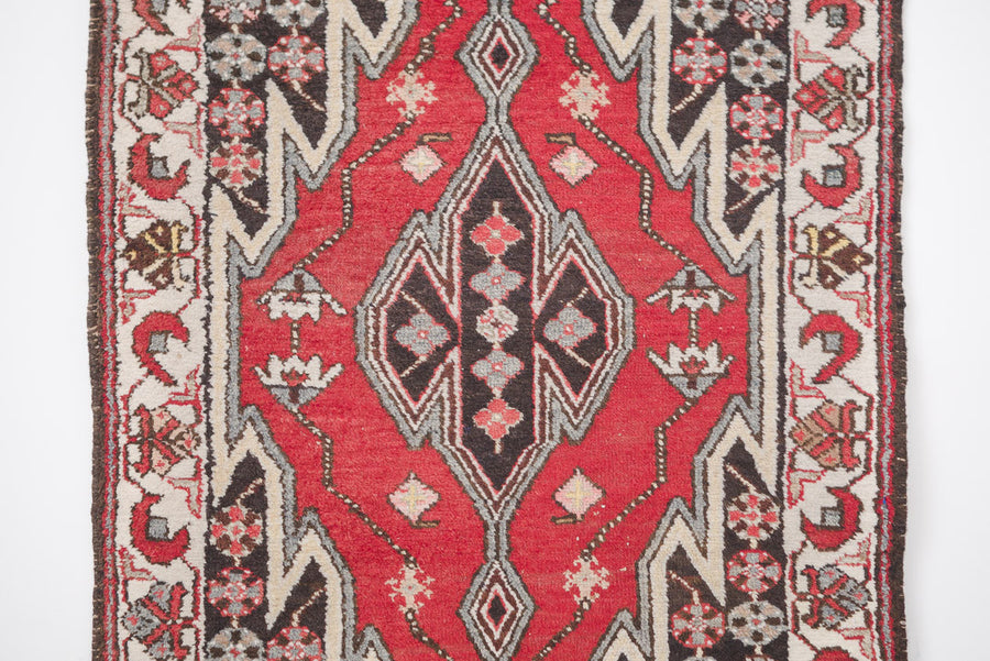 2.5x4 Persian Rug | AZADEH