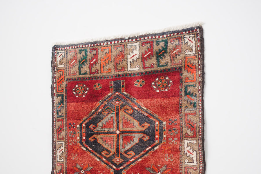 2.5x4 Perisan Rug | SERENA