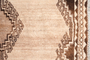 4.5x8 Persian Rug | DARYUSH