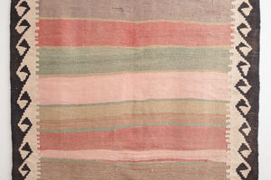 5x9 Persian Rug | DAVAR