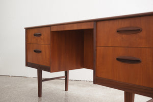 MC Teak Desk