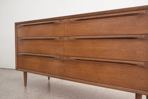 MC Lowboy Dresser