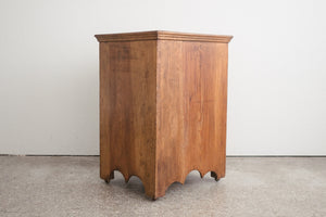 Antique Rolling Island
