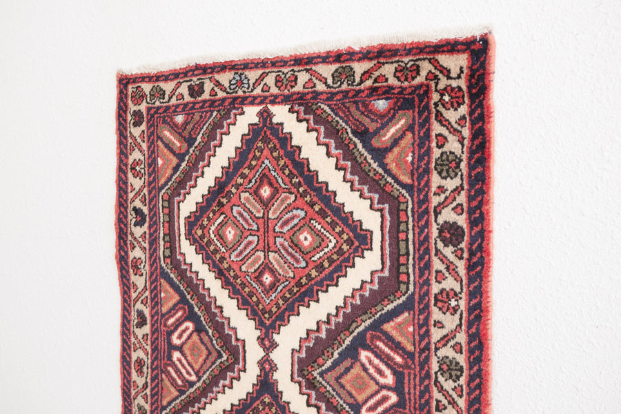 2.5x4 Persian Rug | MAHER