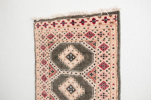 2x3.5 Pakistani Rug | RADIA
