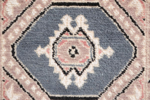 2x3.5 Pakistani Rug | RADI