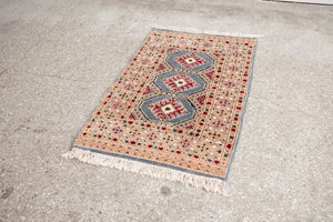 2x3.5 Pakistani Rug | RAHAL