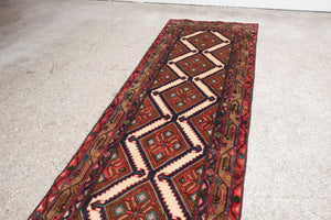 2.5x10 Persian Rug | AYTAK