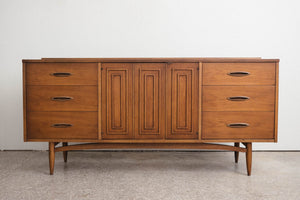 Broyhill Sculptra Credenza