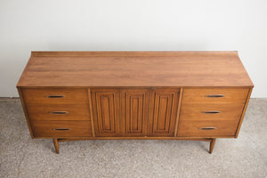 Broyhill Sculptra Credenza