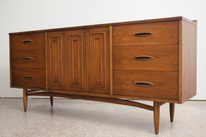 Broyhill Sculptra Credenza