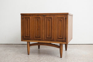 Broyhill Sculptra Nightstands