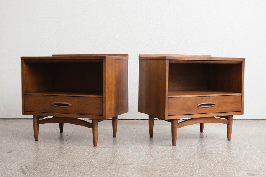 Broyhill Sculptra Nightstands