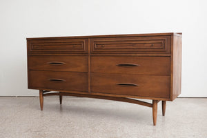 Broyhill Sculptra Lowboy