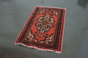 2.5x4 Persian Rug | MAHAN