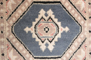 2x3 Pakistani Rug | DAKHIL