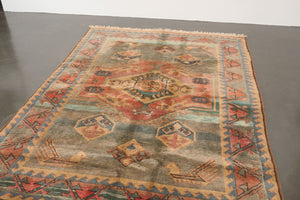 5.5x8 Turkish Shiravan Rug | ENGIN