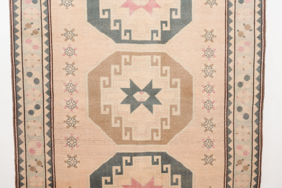 5.5x8 Turkish Rug | CELIL