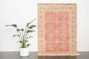 5x8 Pakistani Rug | GABINA