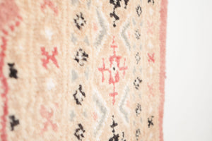 5x8 Pakistani Rug | GABINA