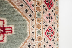 2x3.5 Pakistani Rug | DAIVIK