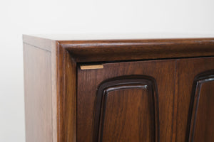MC Broyhill Emphasis Nightstands