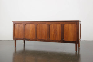 Mid Century Trunk