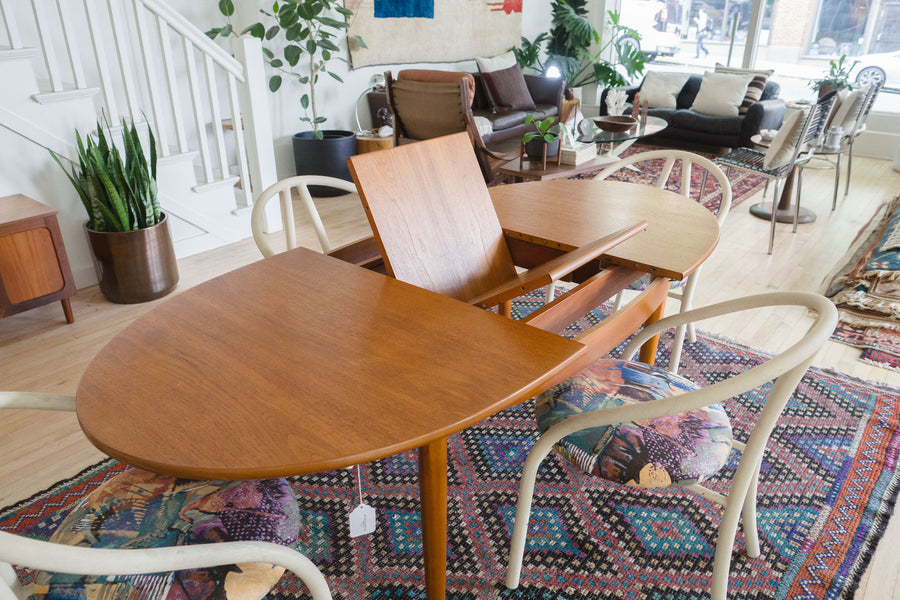 MC Inset Leaf Dining Table