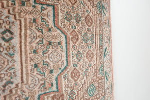 2.5x3.5 Persian Senneh Rug | SHERVIN