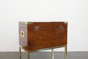 Lane Trunk Side Table