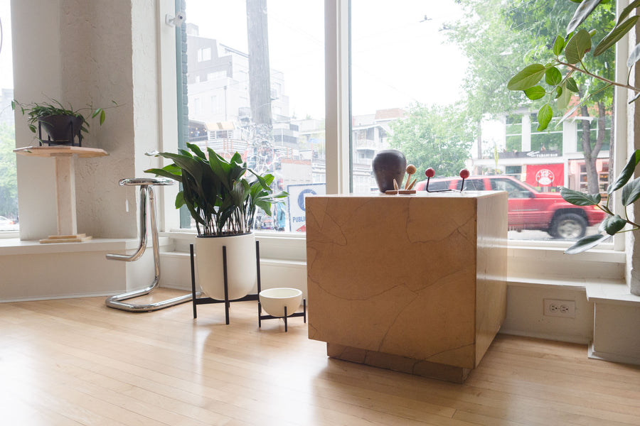 Henredon Cube Display Table