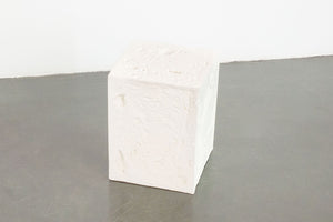 SAA 1987 Modern Pedestal