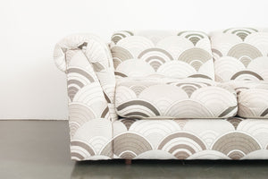 MC Fan Loveseat