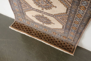 2.5x4 Peshawar Bokhara Rug | BARSINA