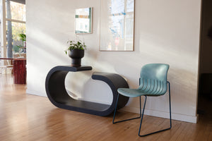 Thonet Attiva Chair