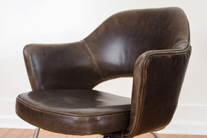 Knoll Saarinen Executive Chairs