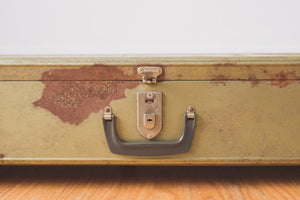 Low Profile Gold Trunk