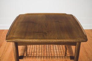 MC Selig Table