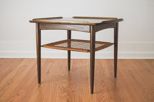 MC Selig Table