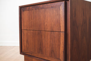 MC Dillingham Nightstands