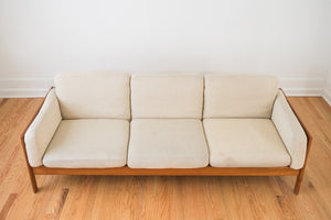 MC Mobler Sofa