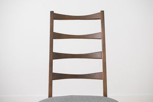 MC Bowtie Chair