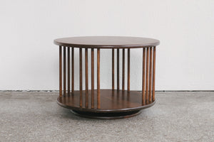 MC Swivel Table