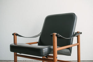 MC Sling Chair