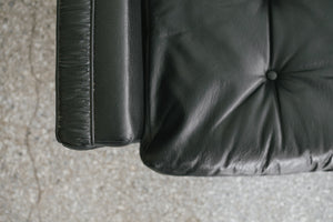 MC Tufted Sofa