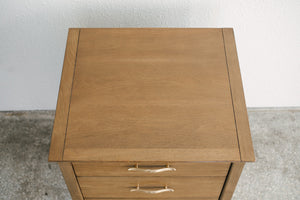 Drexel Profile Dresser