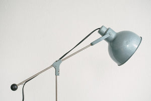 Bretford Tripod Light