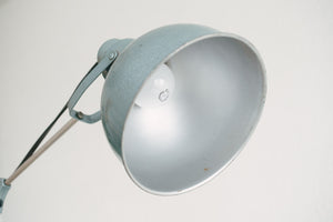 Bretford Tripod Light
