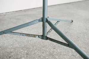 Bretford Tripod Light