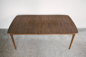 MC Dining Table